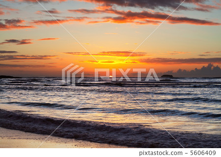 Sea sunset Sea sunset 5606409