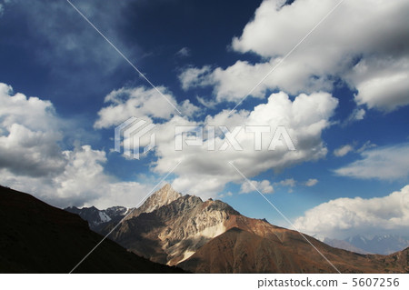 Mountains landscape Mountains landscape 5607256