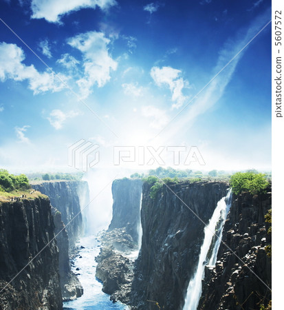 Waterfall Victoria 5607572