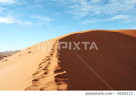 Dune Dune 5608315
