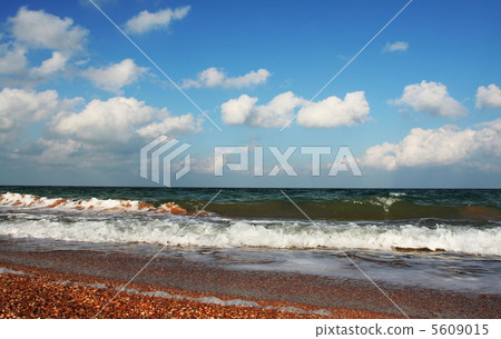 Sea coast Sea coast 5609015