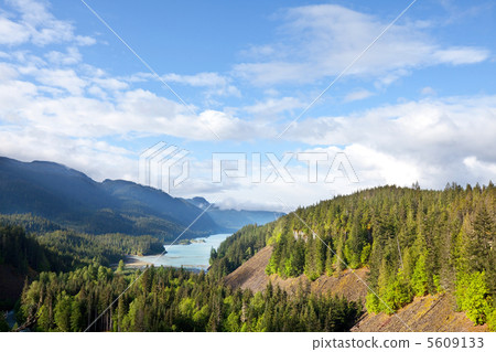 Lake in Canada 5609133