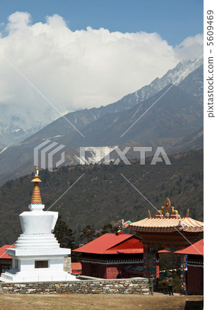 Stupa 5609469