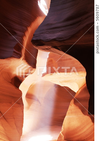 Antelope canyon Antelope canyon 5609787