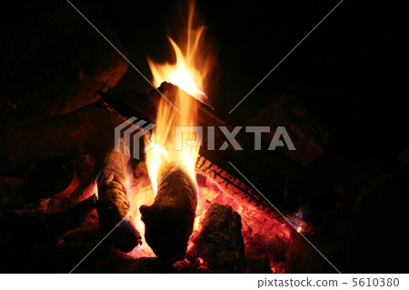 Campfire Campfire 5610380
