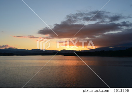 Evening glow of Gosho lake 5613596