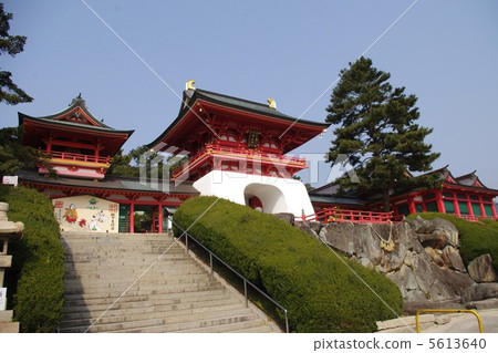 Akama Shrine Akama Shrine 5613640