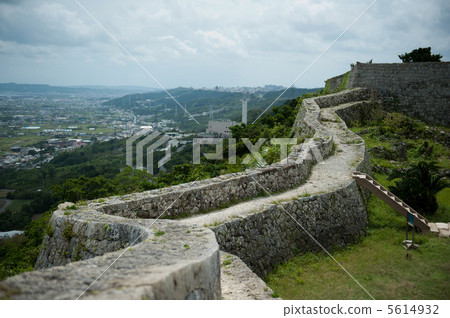 Nakagusu castle ruins 5614932