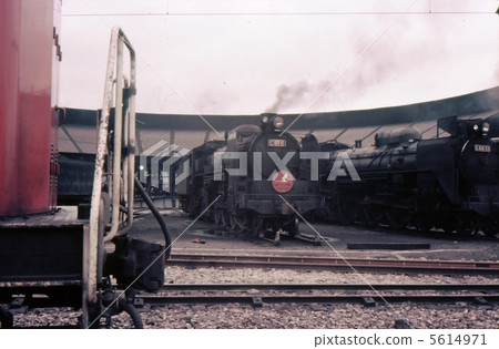 昭和40急車特快列車牽引機車 5614971