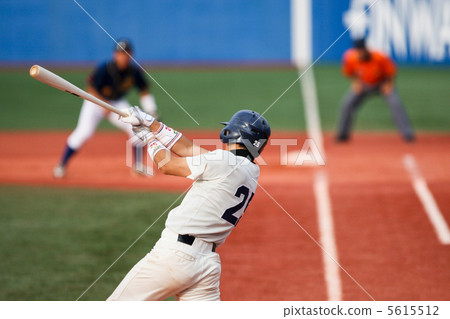 baseball player 5615512