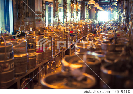 Beer Factory 5619418