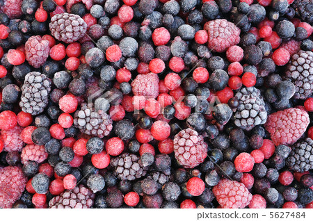 Close up of frozen mixed fruit - berries Close up of frozen mixed fruit - berries 5627484