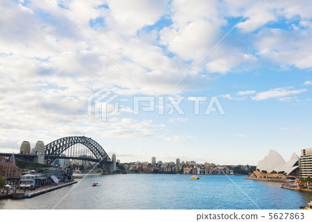 Sydney Harbour Bridge Sydney Harbour Bridge 5627863