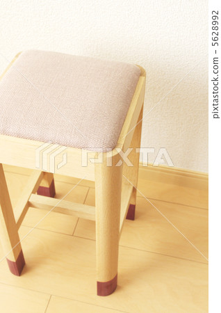 stool 5628992