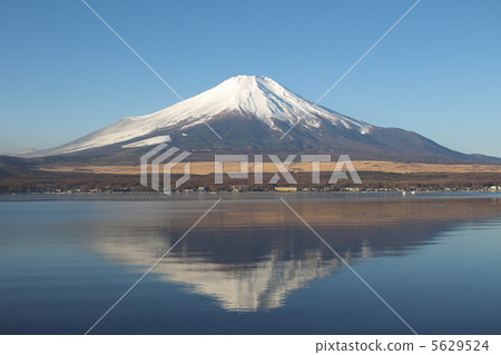 山中湖山富士山17 山中湖山富士山17 5629524