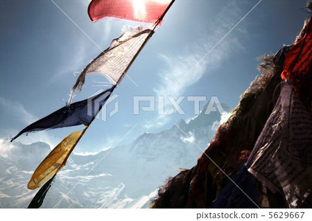 Machaphchare 6993米 5629667