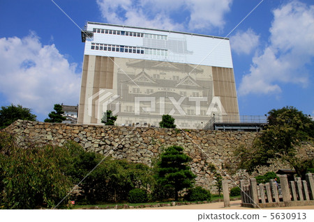Himeji Castle · Omamori 2 (Shirasagi in the sky) Himeji Castle · Omamori 2 (Shirasagi in the sky) 5630913