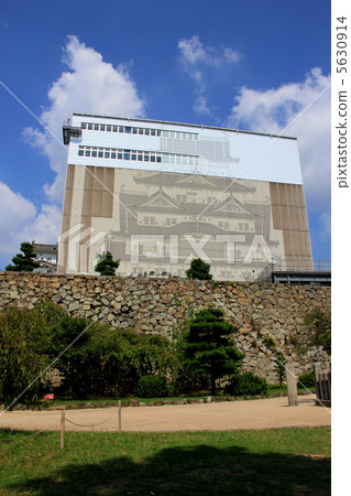 Himeji Castle · Omoi 1 (Shirasagi in the sky) 5630914