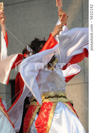 土佐的夏天Yosakoi節日是有趣的江南市港區錦鯉港節日Yosakoi Pretender 土佐的夏天Yosakoi節日是有趣的江南市港區錦鯉港節日Yosakoi Pretender 5632142