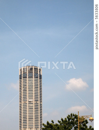 Real Estate Image Skyscraper 5633806