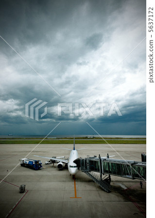 神戶機場　 5637172