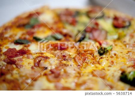 Delivery pizza Delivery pizza 5638714