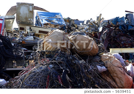 Recycling resources Resource recovery Recycling resources Resource recovery 5639451