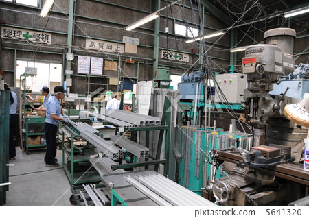 勞動人民 勞動人民 5641320