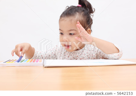 draw a picture 5642153