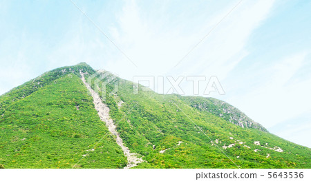 Mountain  5643536