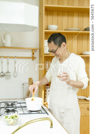 做飯的男人 5645675