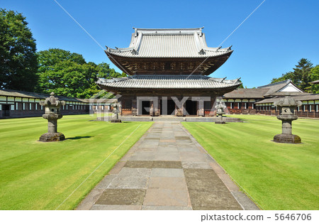 高岡步行·Zuiryuji佛寺 高岡步行·Zuiryuji佛寺 5646706