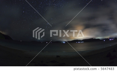 夜海灘和夜空 夜海灘和夜空 5647483