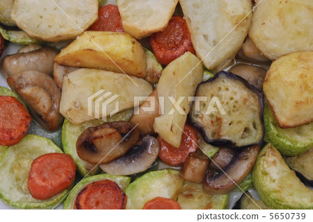 baked vegetables close-up baked vegetables close-up 5650739