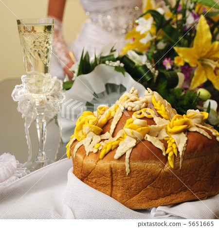 Wedding bread 5651665
