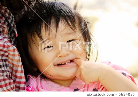 Baby in a yukata appearance A Baby wearing a Yukata 5654055
