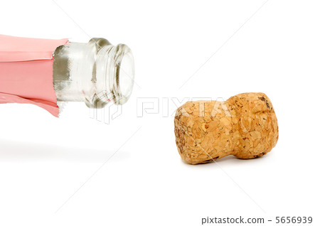 bottleneck and cork 5656939