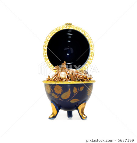 Gold ornaments Gold ornaments 5657199
