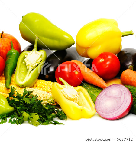vegetables 5657712