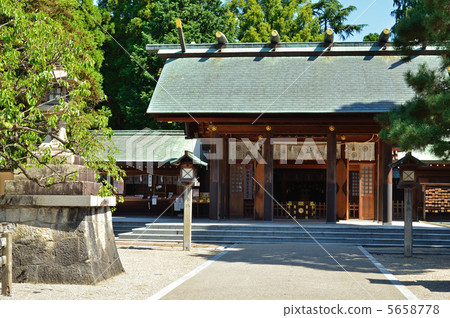 高岡步行/蝦神社高岡老城堡公園 高岡步行/蝦神社高岡老城堡公園 5658778
