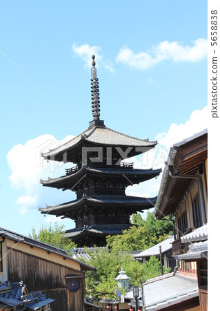 京都北海道的五層寶塔（八坂塔） 5658838