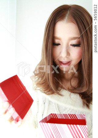 禮物 禮物 5659812
