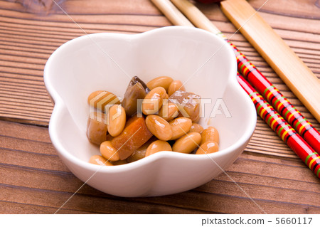 Gomoku cooked beans 5660117
