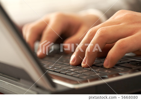 Typing Typing 5668080
