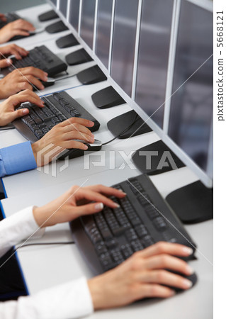Using computers Using computers 5668121