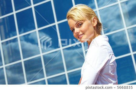 Pretty woman 5668835