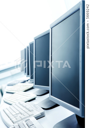 Computer class 5669242