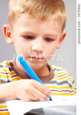 Serious task Serious task 5670802