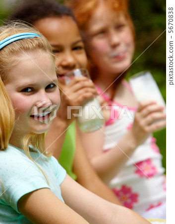 Healthy girl 5670838