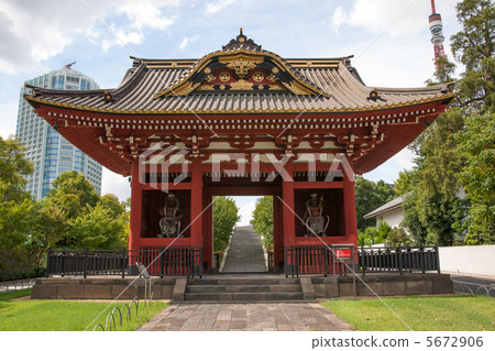 Shukokuin寺的門口 5672906